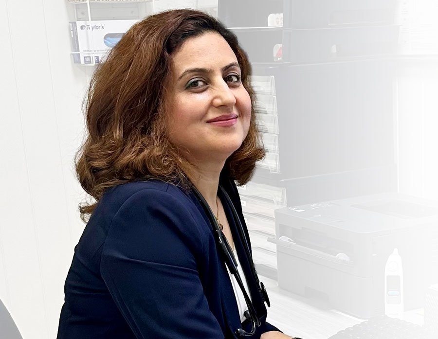Dr Nisha